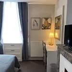 Saint Yves Hotel 2*
