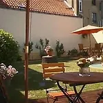 Hotel Saint Yves