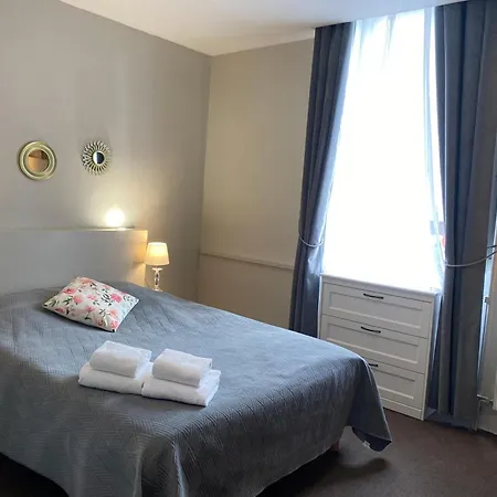 Saint Yves 2* Nantes