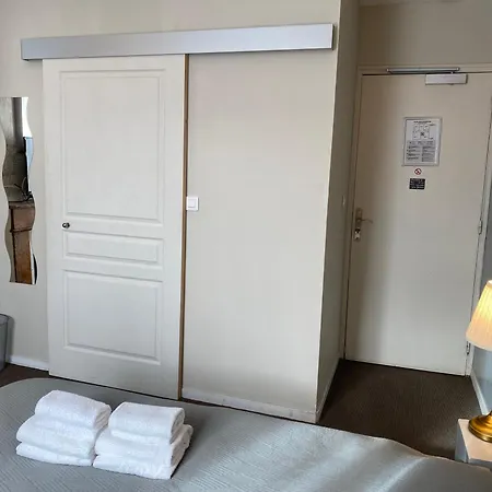 Saint Yves Hotell Nantes