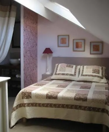 Hotell Saint Yves Nantes