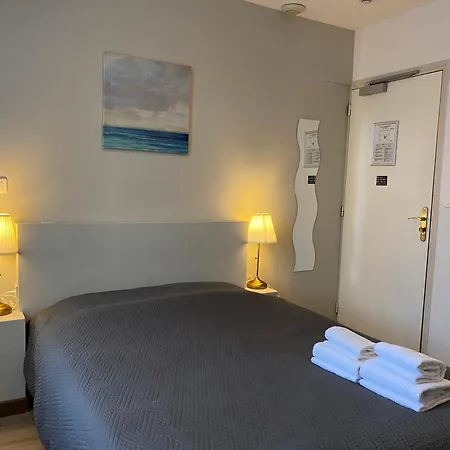 Saint Yves Hotel